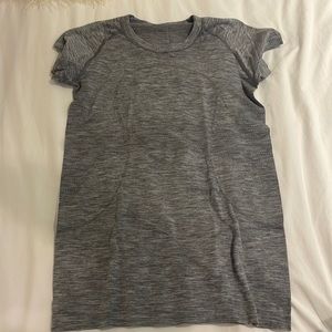 LULULEMON swiftly tech short sleeve